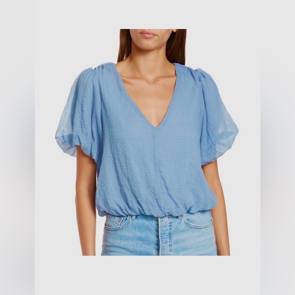 ASTR the Label Bubble Sleeve Gauze Top in Blue Size Medium - Picture 1 of 8